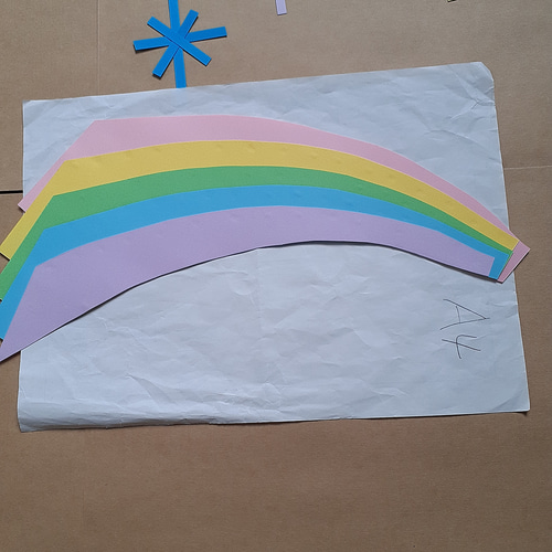 虹 雲 通年 保育 壁面飾り 7月8月 キラキラ その他アート つくしんぼ