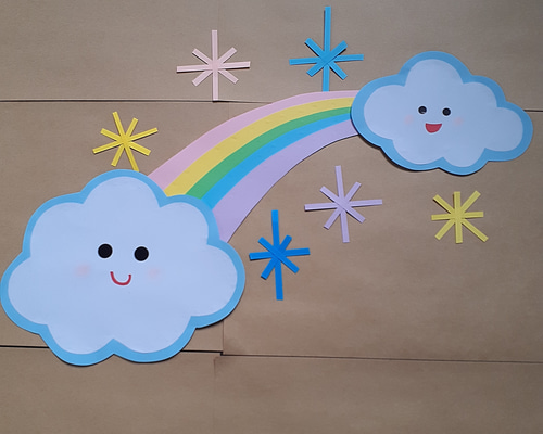 虹 雲 通年 保育 壁面飾り 7月8月 キラキラ その他アート つくしんぼ