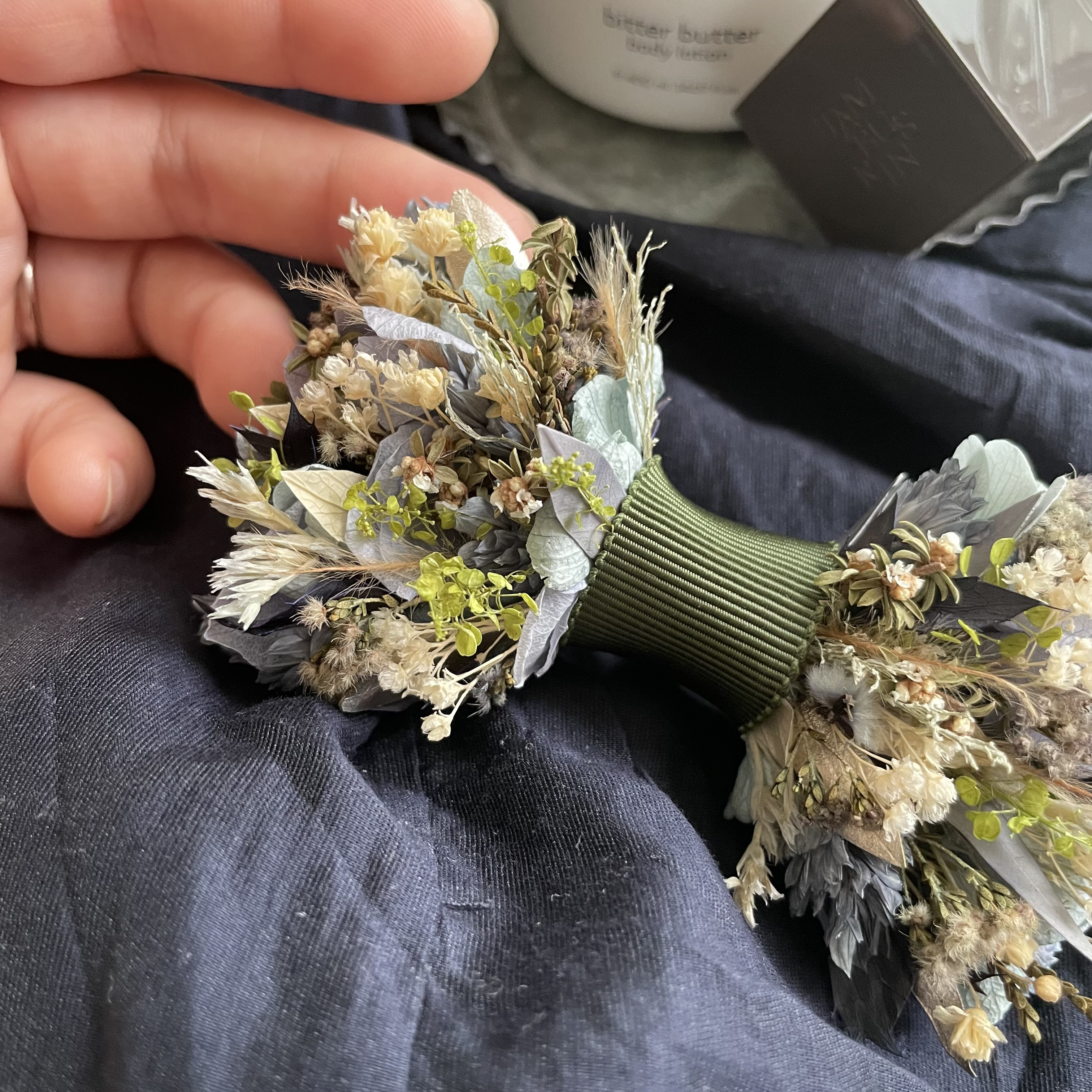 flower bowtie - relax -