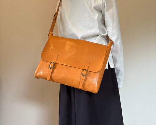 N°21 ショルダーバッグ ♡ オレンジピンク N°21 ショルダーバッグ ♡ オレンジピンク【最終価格】 - メルカリ