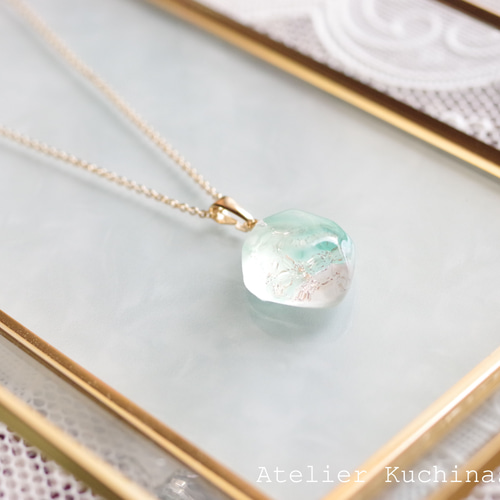 1624】レジン アキレア ネックレス ペンダント ハンドメイド 1624