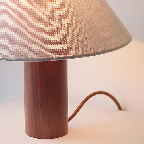 大正レトロ 洋風 北米産 ブラックウォールナット テーブルランプ 木