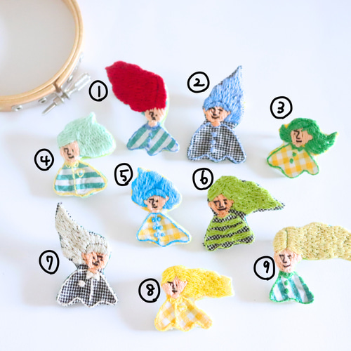 ユニークな手刺繍で差をつけよう！カラフルブローチ(①〜④) ブローチ