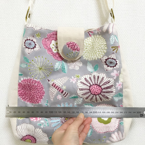 斜めがけ！ ショルダーバッグ 花いっぱい  