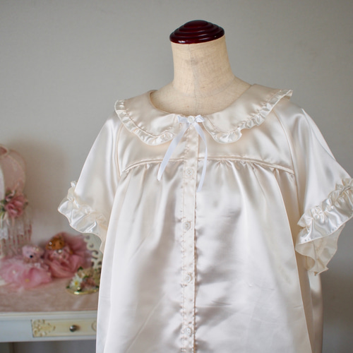 サテン生地使用 レディース夏パジャマ ルームウェア 上下セット【ML