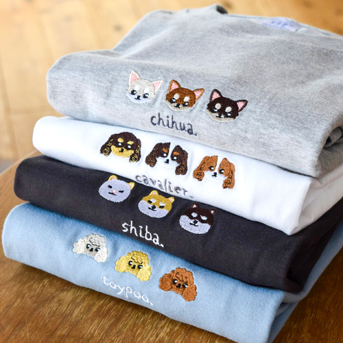 【希少】ジューシークチュール Tシャツ柄 チャーム グリーン ゴールド 犬 箱付 JUICY COUTURE(ジューシークチュール) Tシャツ・カットソー