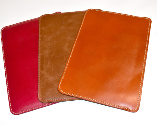 Bally 本革　iPad ケース　赤　9.7インチ用 Bally 本革 iPad ケース 赤 9.7インチ用