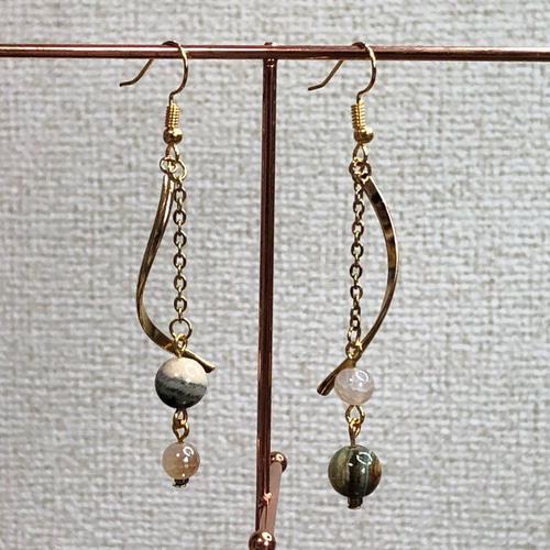 クロライト デザイン ピアス ハンドメイド 普段使い 春 夏 秋 冬