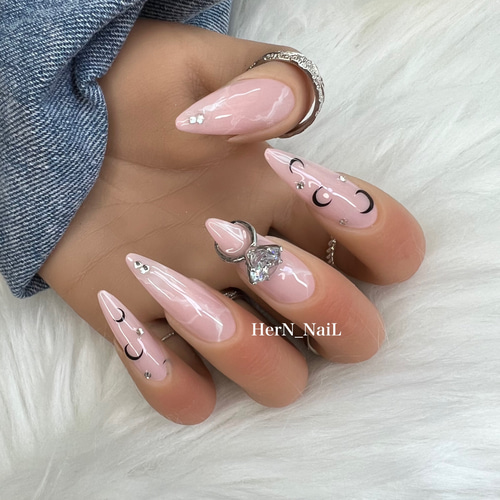 ピンク大理石マリンセルネイルチップ ネイルチップ（つけ爪） HerN