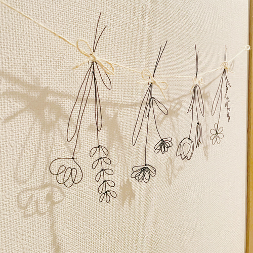 ワイヤークラフト♡お花と葉っぱのスワッグ ワイヤークラフト♡お花と葉っぱのスワッグ