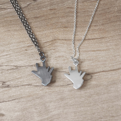 愛と平和 | スターリングシルバーネックレス、ハンドメイドシルバー