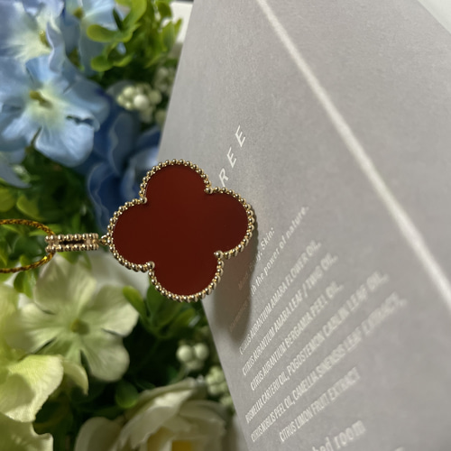 赤メノウペンダントトップ K18 新品 ネックレス・ペンダント Aurora  