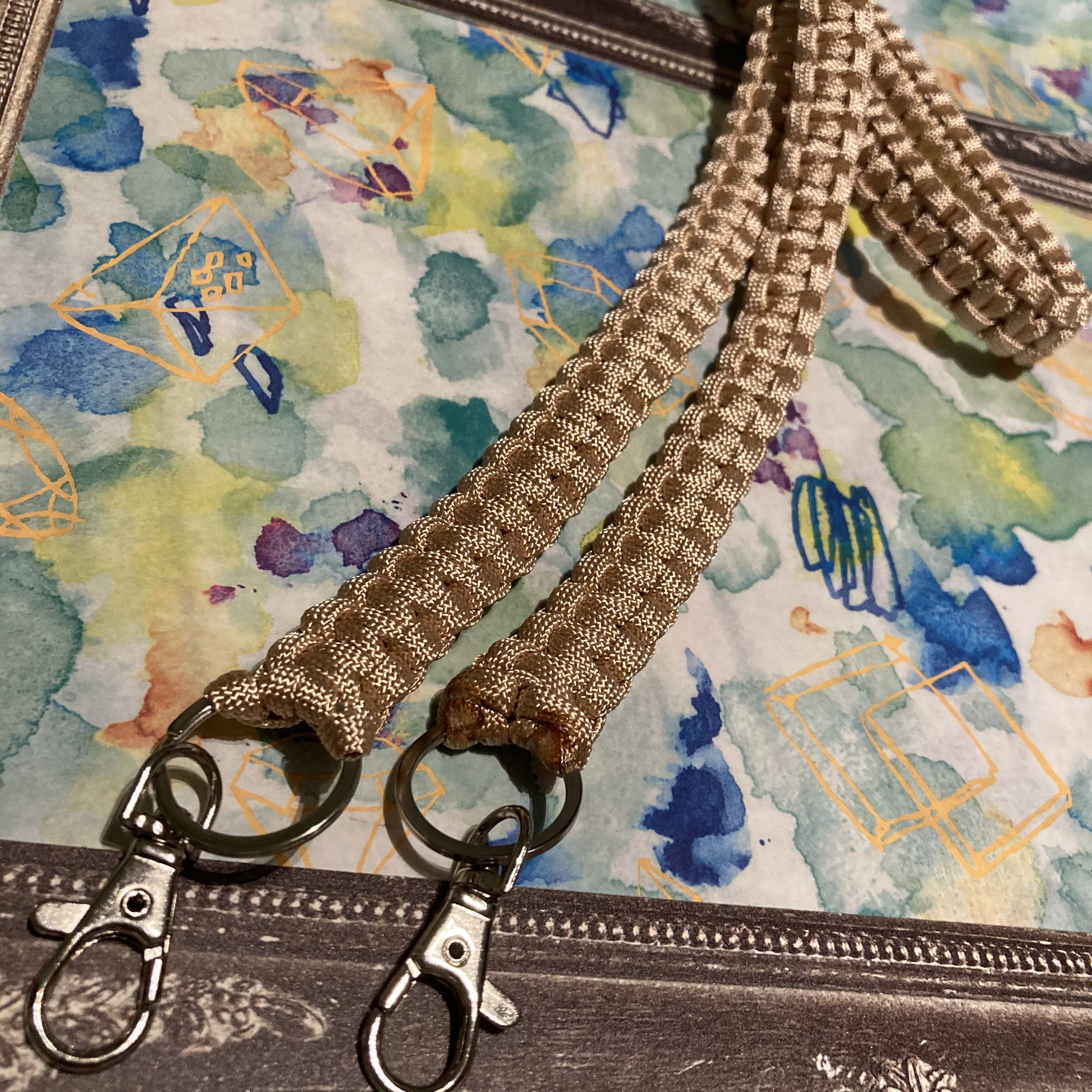 ストラップ maron