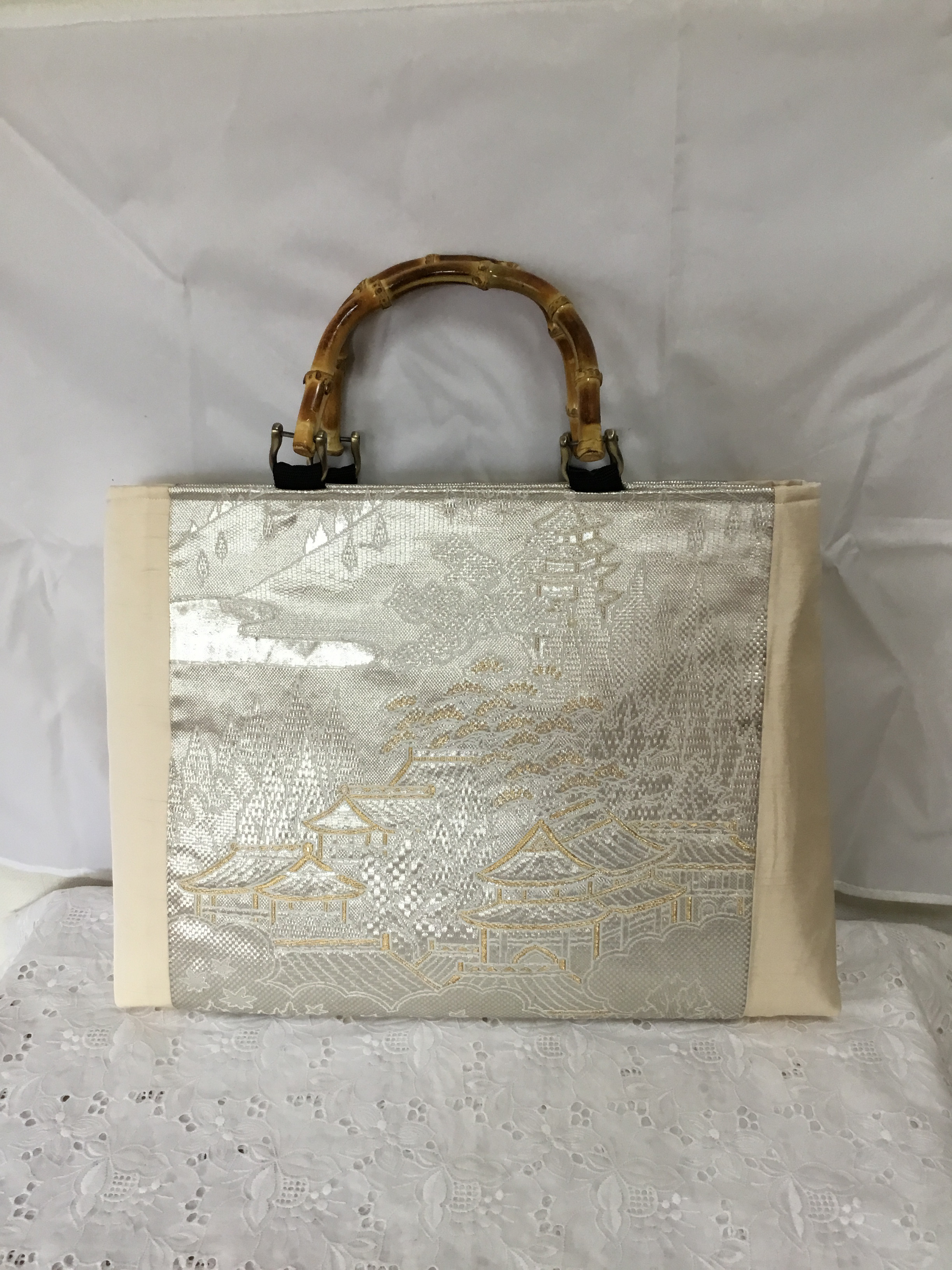 花ぷらら・洋服でも着物でも使える・ハンドメイド・リメイク・がま口バック・帯・光沢 🌼花ぷらら・オリジナル・洋服でも着物でも使える・ハンドメイド