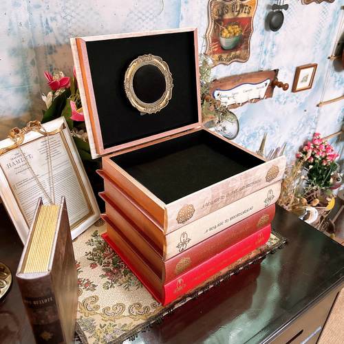 アンティークな部屋 Secret book（４段） アクセサリーボックス アンティークな部屋 Secret book（4段） アクセサリーボックス