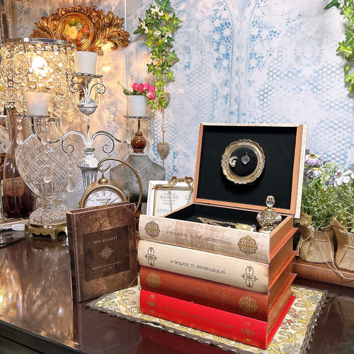 アンティークな部屋/ Secret book / アクセサリーボックス アンティークな部屋 Secret book（4段） アクセサリーボックス