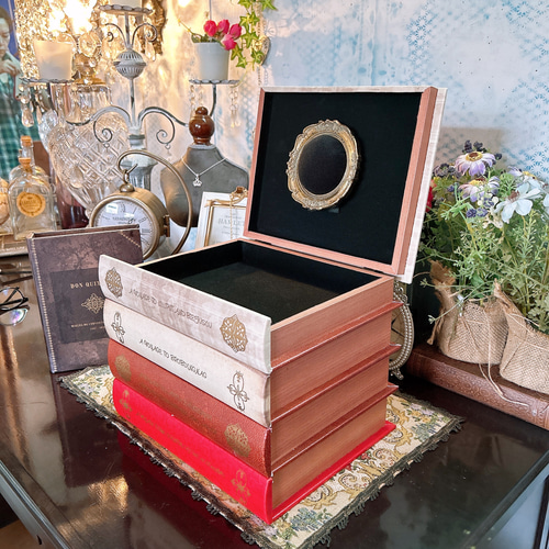 アンティークな部屋 Secret book（４段）アクセサリーボックス アンティークな部屋 Secret book（4段） アクセサリーボックス