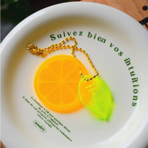 プチギフトにも♪名入れ＊ネオンカラー＊オレンジアクリルキーホルダー