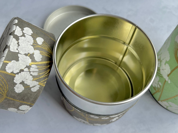 【100g】野の花柄 miniキャニスター缶2缶セット 3枚目の画像