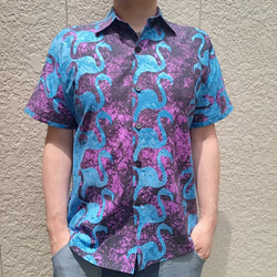 半袖柄シャツ（騙し絵フラミンゴ総柄）ブルー×ネイビー シャツ