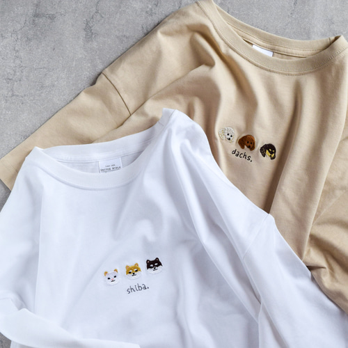WEB限定お買い得商品の新着アイテム 2024新作】犬が選べる！ビッグシルエット刺繍Tシャツ《ホワイト トップス
