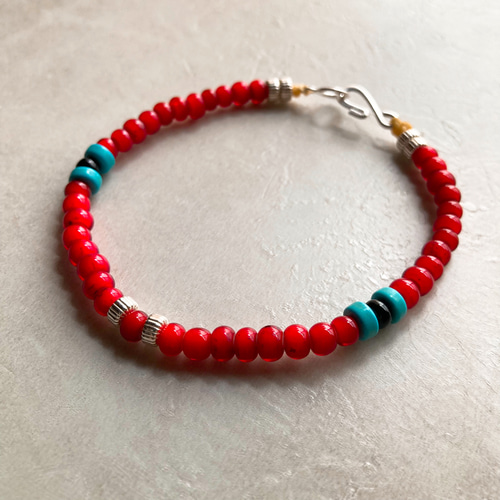 ターコイズ　ホワイトハートビーズ　ブレスレット　シルバー925 ホワイトハーツブレスレット 5mm玉 ホワイトハート×ターコイズ