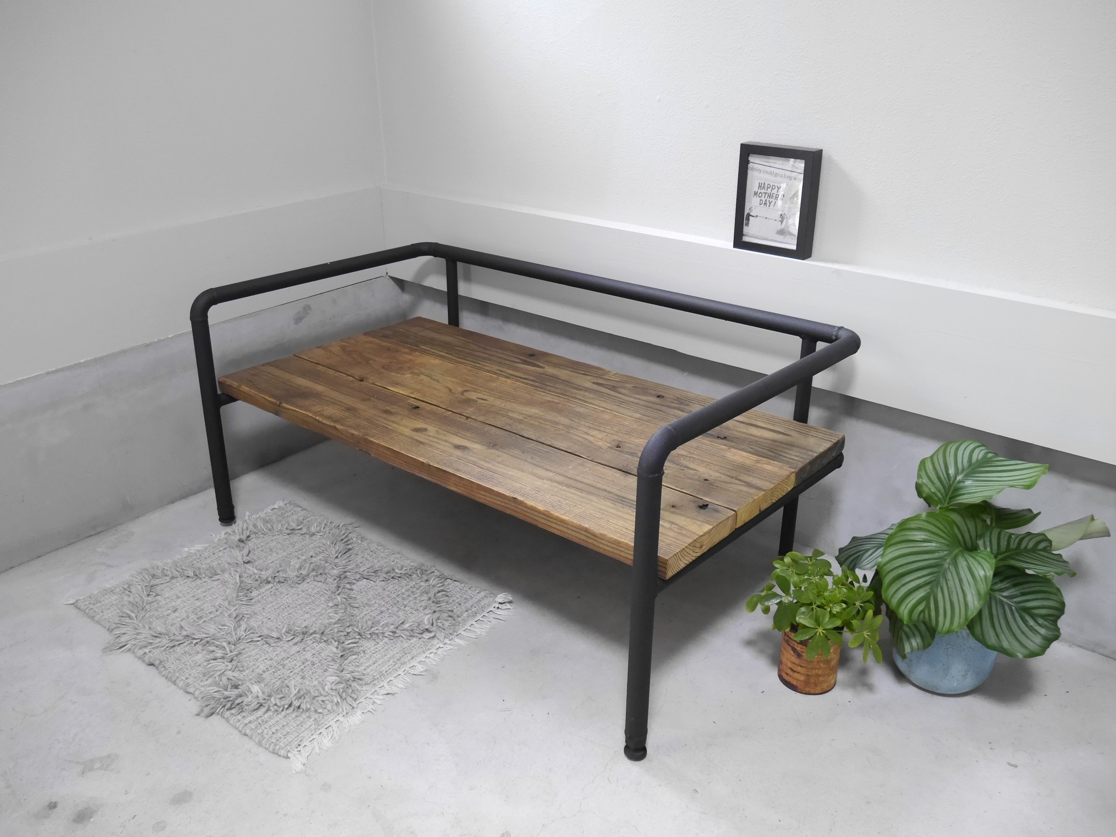 雷216 1人掛けソファー アメリカン アイアン チェアー ベンチ 中古品 雷216 1人掛けソファー アメリカン アイアン チェアー ベンチ 中古品