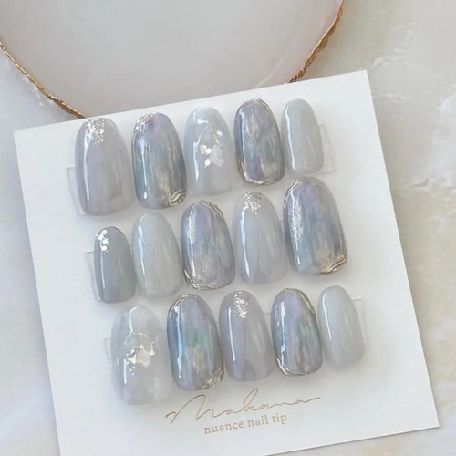 うるうるブルーのニュアンスネイル ネイルチップ（つけ爪） makana