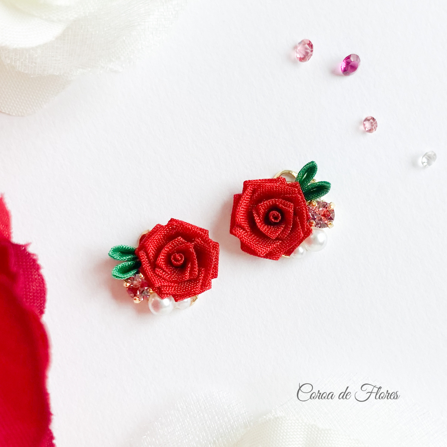 ひよこ☆薔薇のイヤリング☆しずく♪ロザフィ ひよこ様専用☆薔薇のイヤリング☆しずく♪ロザフィ