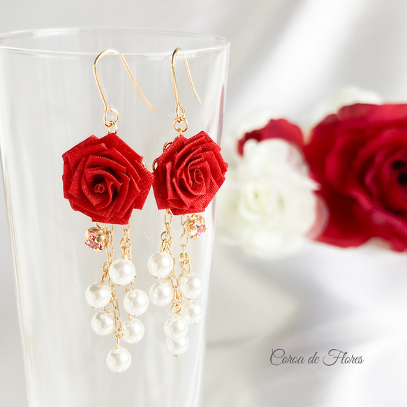 深紅のばらとパールのピアス/イヤリング つまみ細工 正絹羽二重 シルク