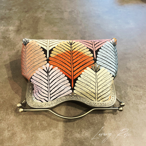 大松♡粋で可愛くカッコよく！お洒落新品西陣織帯地で人気のキリッとブラック帯バッグ 大松♡粋で可愛くカッコよく！お洒落西陣織帯地で人気ブラックくっきり