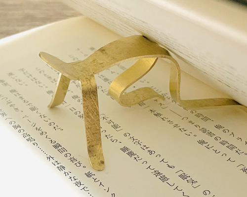 大切に飾っておりましたが、飾りきれなくなり…お譲り致します。キーフックのみです 2c9cde51ba32b2848d60ff22a104c2