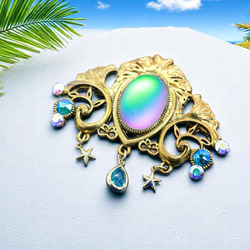 幻想的な虹色の海 〜チェコガラスのマーメイドドリーム ブローチ