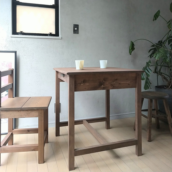 ●専用●無垢材のカフェテーブル W69×D69cm 正方形 おうちカフェ 無垢材のカフェテーブル W69×D69cm 正方形 おうちカフェ ロー
