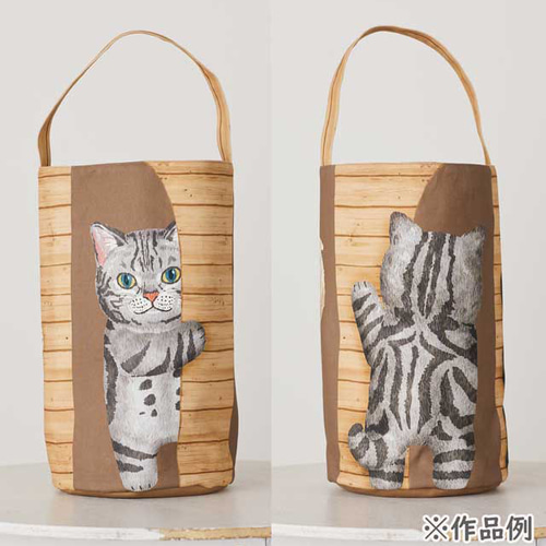 新品綿生地 HOME DECO 「壁からひょっこり猫たち 」 生地幅横