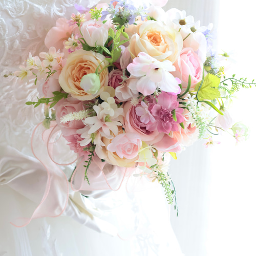 ふんわりローズのウェディングブーケ（アーティフィシャルフラワー