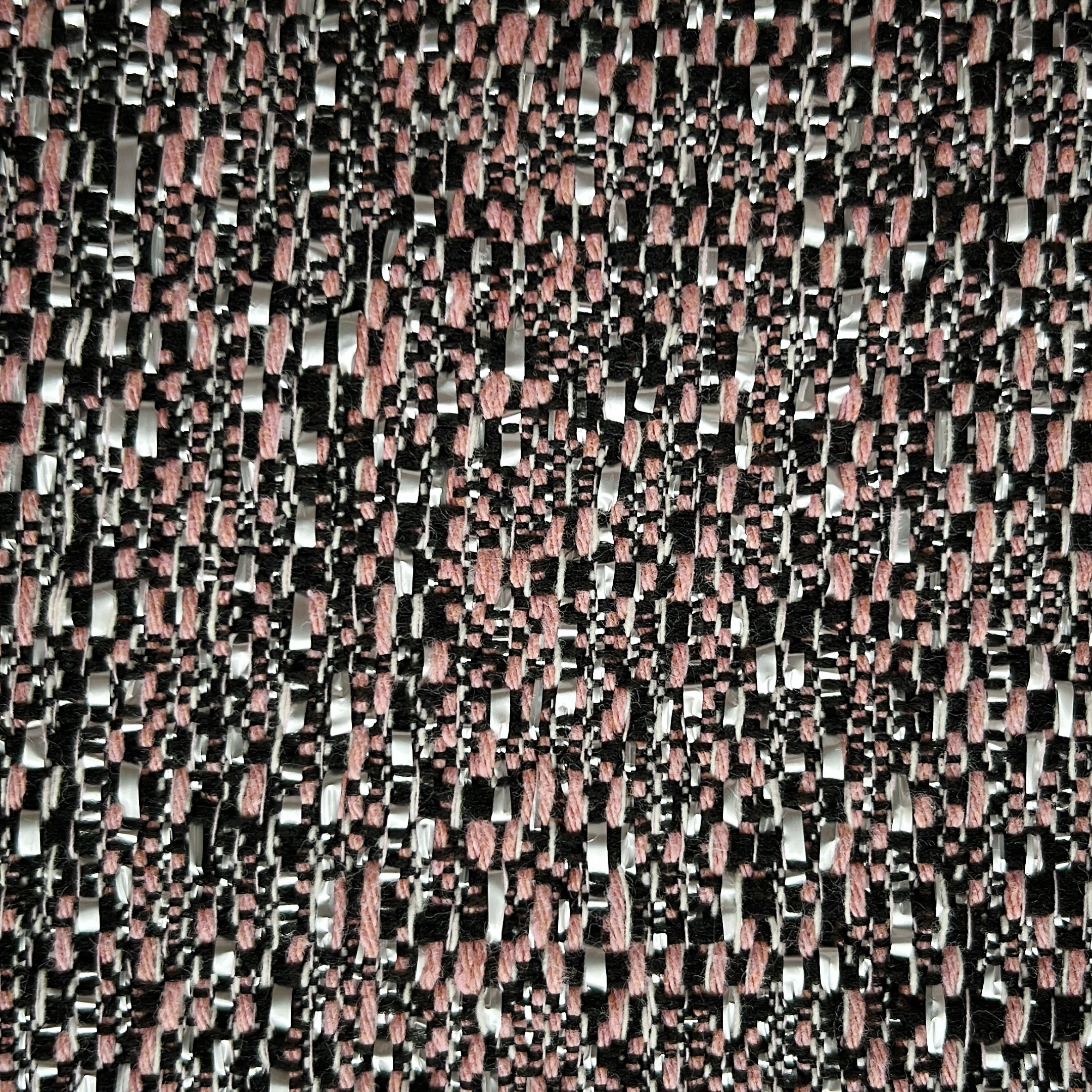 ブランドツイード生地-パリで購入-