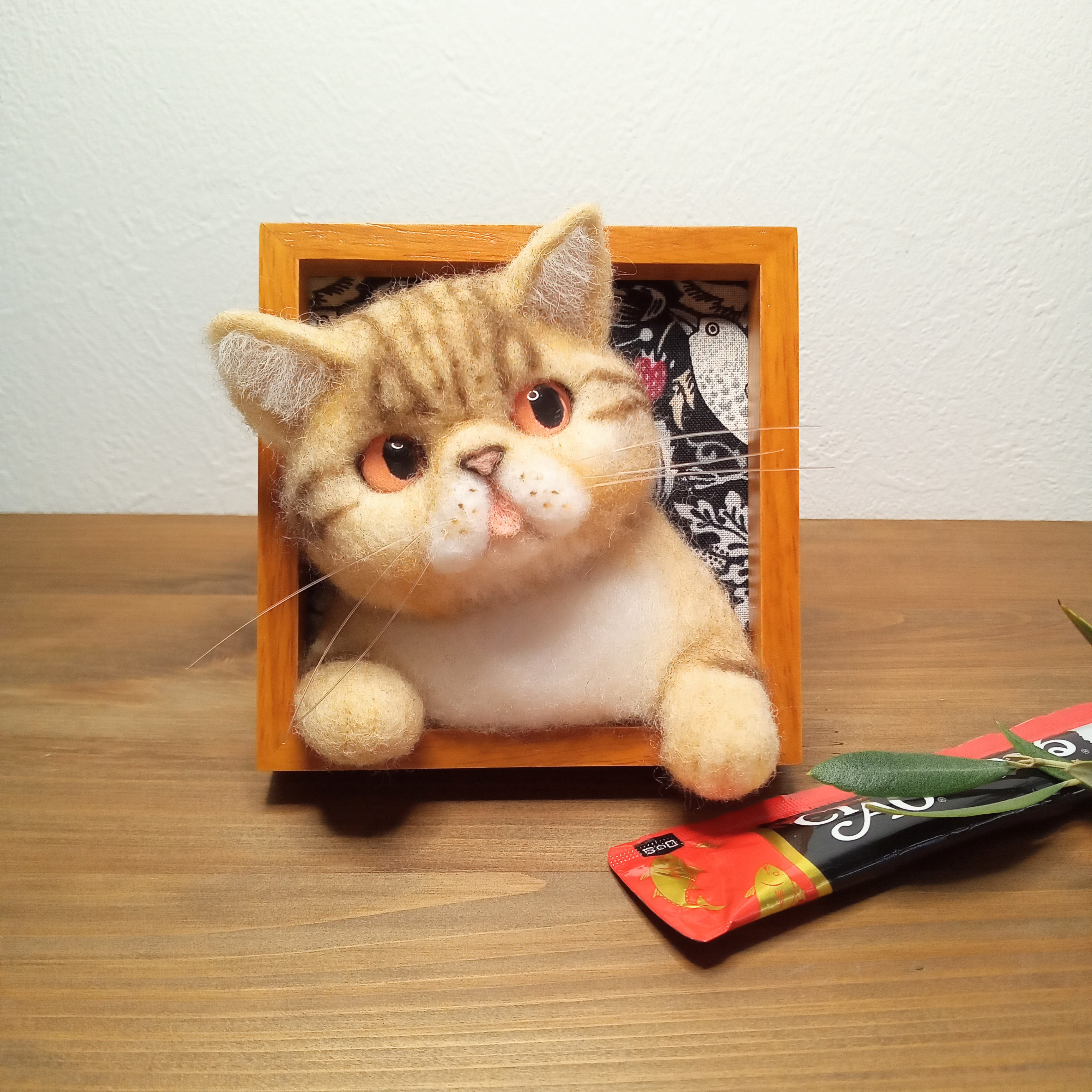 羊毛フェルト　うちの子　オーダー　ミケ猫　リアル猫　猫人形 羊毛フェルト 実物大 猫 人形 三毛猫 リアル オーダーメイド