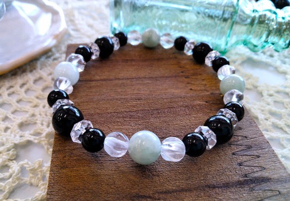 №194 オニキスと翡翠の最強ブレス カットクリスタルを合わせて