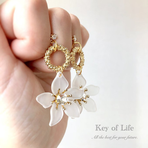 Key of Life▷華やか フラワー×ジルコニア フロストホワイト