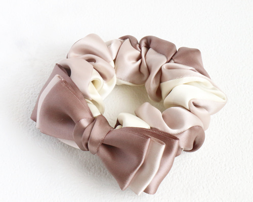 ブラウン系3色サテンリボンシュシュ ライトブラウン ベージュ