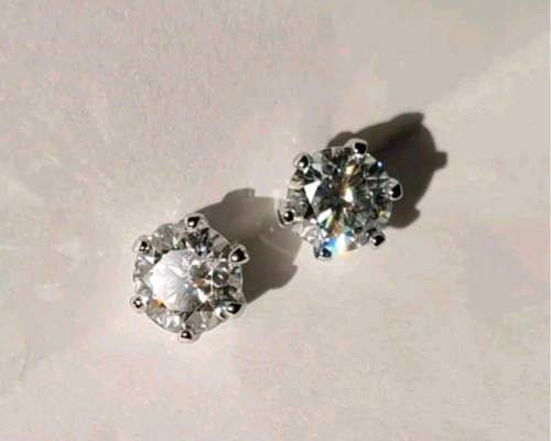 モアサナイト 2ct 4爪 一粒ダイヤモンド ピアス Amazon.co.jp: モアサナイト ピアス ダイヤモンド シルバー925