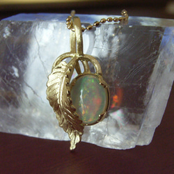 パール付K18葉っぱデザイン ペンダントトップ パール付K18葉っぱデザイン ペンダントトップ パール付K18葉っぱ