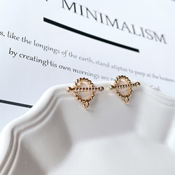 【486】import サージカル ステンレス ピアス★ゴールド★2個 2枚目の画像