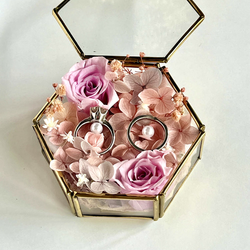 ゼクシィ掲載☆ふんわりピンク アンティーク調 リングピロー ガラス