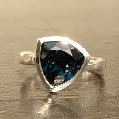 ロンドン ブルートパーズ トリリアント 3.7ct シルバーSV925リング