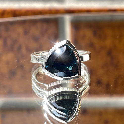 Blue Topaz K18WGブルートパーズ オレンジ/イエローサファイヤ
