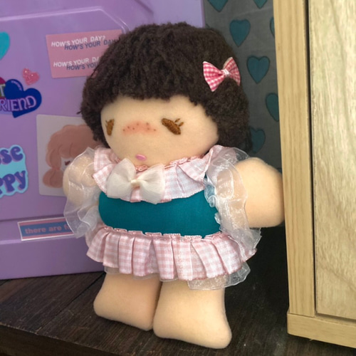 プリーズアイドル！ファンシードレスの娘 人形 女の子 ぬいぐるみ