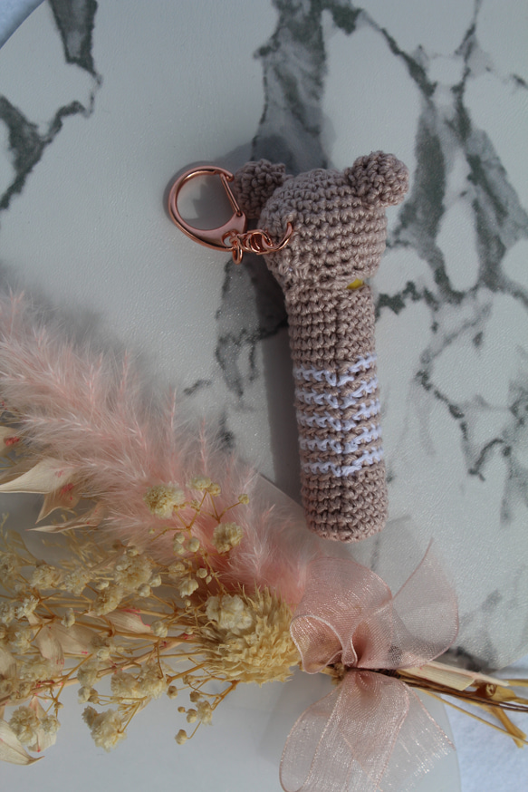 【送料無料】ピーチベージュくまちゃん　リップケース バックチャーム 3枚目の画像