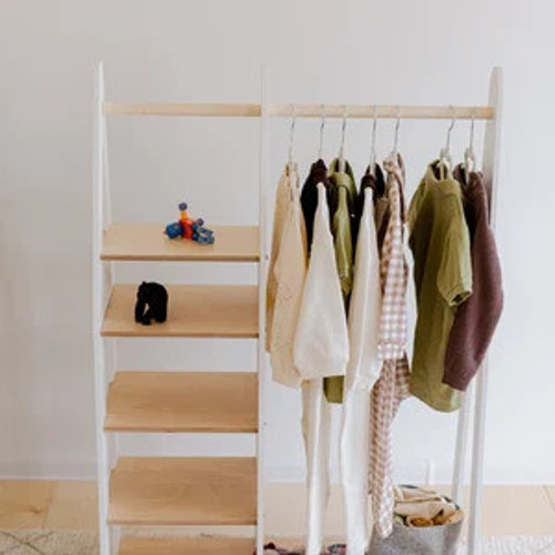 キッズルーム ハンガーラック収納 子供用ワードローブ モンテッソーリ